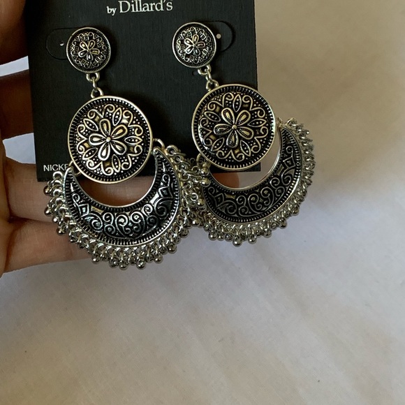 Silver earrings - Picture 2 of 5